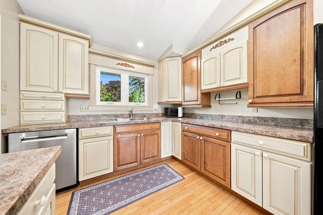 604 23rd Street NE, Rochester, MN 55906