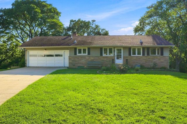 604 23rd Street NE, Rochester, MN 55906