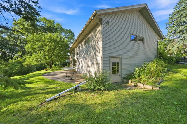 604 23rd Street NE, Rochester, MN 55906