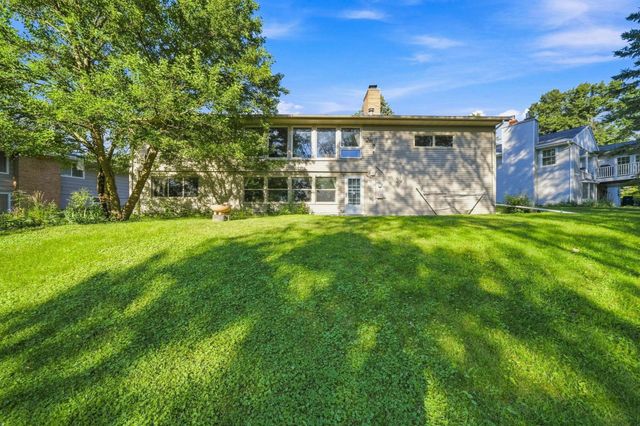 604 23rd Street NE, Rochester, MN 55906