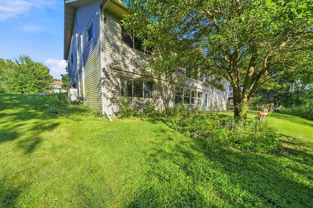 604 23rd Street NE, Rochester, MN 55906