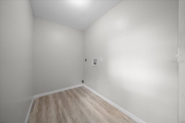 4103 HOLLY HILL, Lady Lake, FL 32159