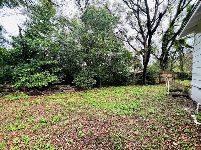 4103 HOLLY HILL, Lady Lake, FL 32159