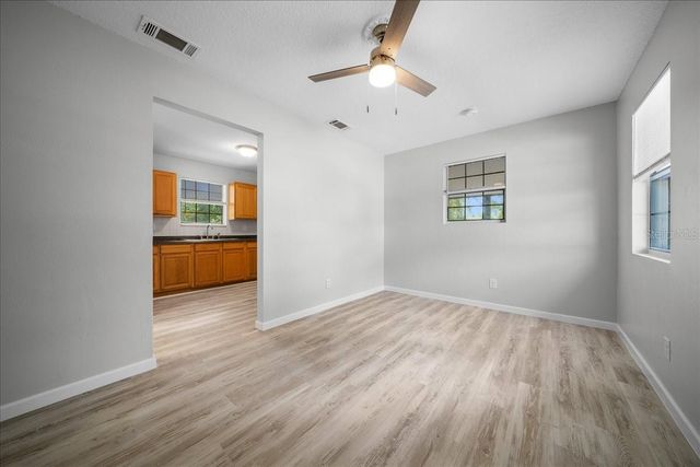 4103 HOLLY HILL, Lady Lake, FL 32159
