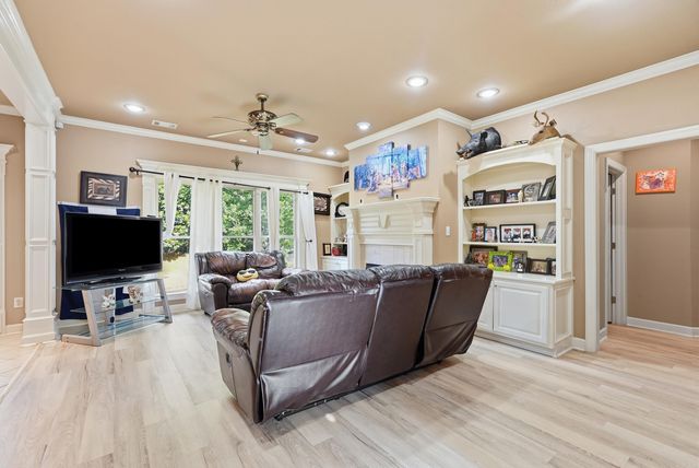 7426 Peach Blossom Drive, Benton, AR 72019