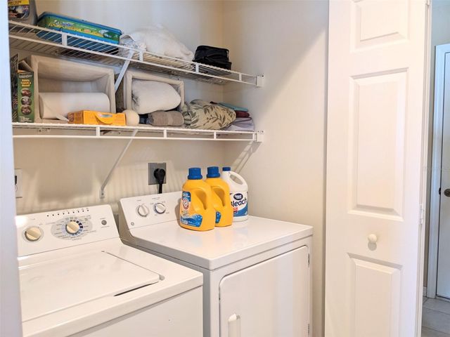 546 SE 4TH STREET, Cape Coral, FL 33990