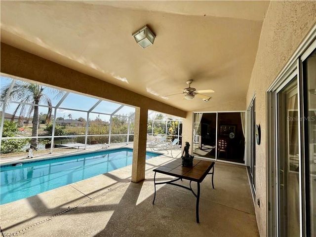 546 SE 4TH STREET, Cape Coral, FL 33990