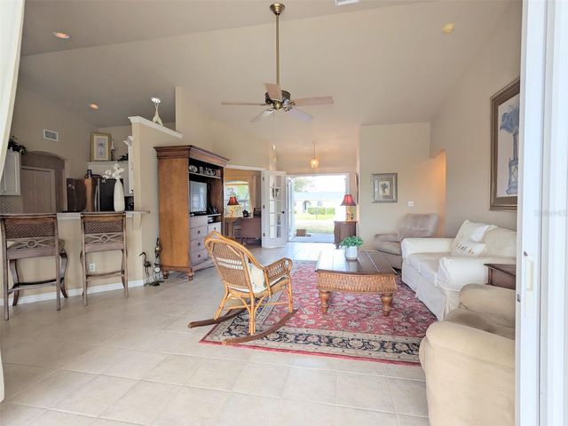 546 SE 4TH STREET, Cape Coral, FL 33990