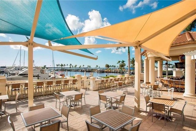 546 SE 4TH STREET, Cape Coral, FL 33990