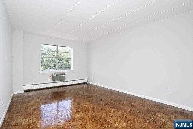 25 Jefferson Street 6D, Hackensack, NJ 07601