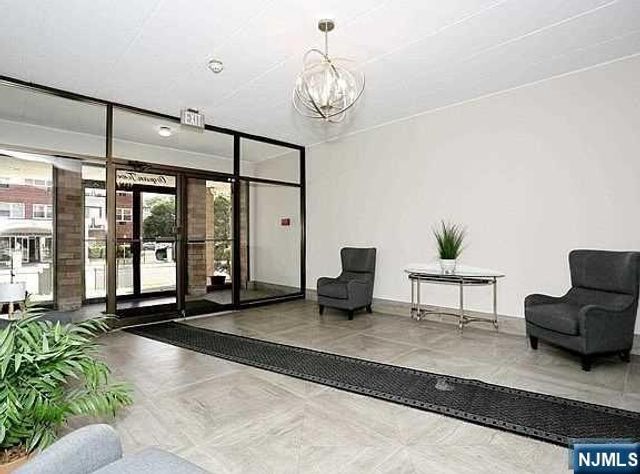 25 Jefferson Street 6D, Hackensack, NJ 07601