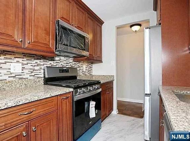 25 Jefferson Street 6D, Hackensack, NJ 07601