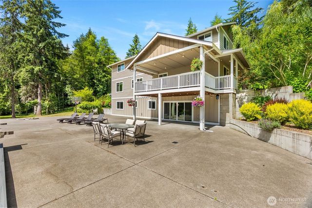 17718 Mulqueen Road SE, Rainier, WA 98576