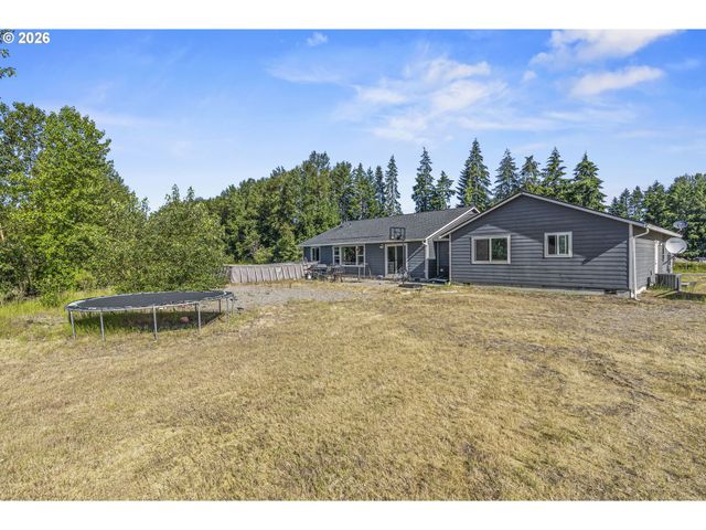 235 FLATT Rd, Kelso, WA 98626