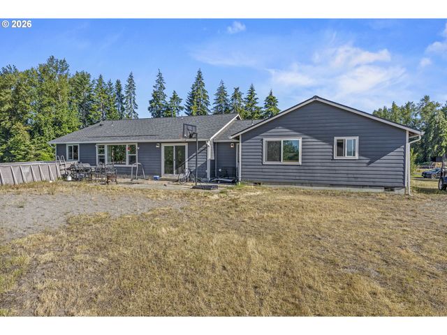 235 FLATT Rd, Kelso, WA 98626
