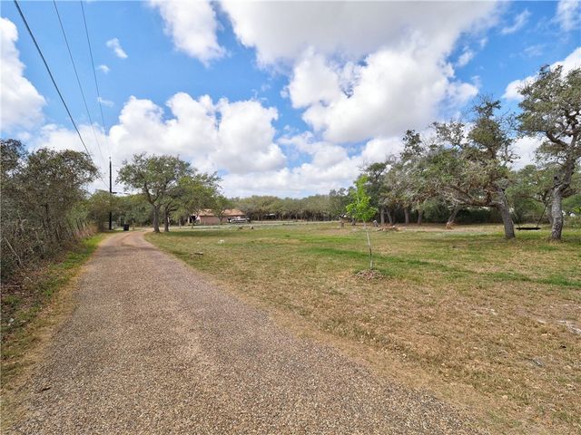 2214 Kirby, Aransas Pass, TX 78336