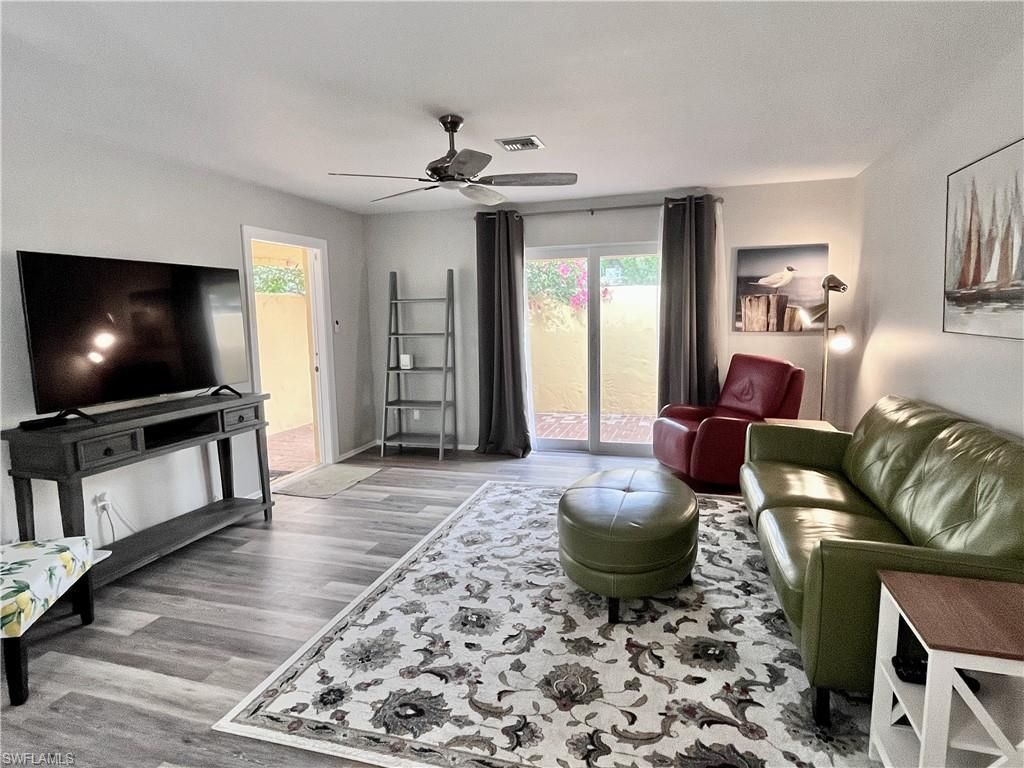 186 Harrison RD H4, NAPLES, FL 34112 — photo 3