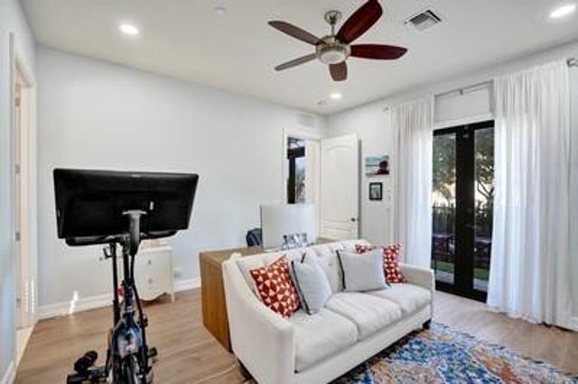 2260 SE 7 Street, Pompano Beach, FL 33062