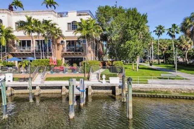 2260 SE 7 Street, Pompano Beach, FL 33062