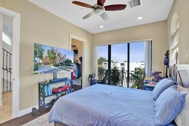 2260 SE 7 Street, Pompano Beach, FL 33062