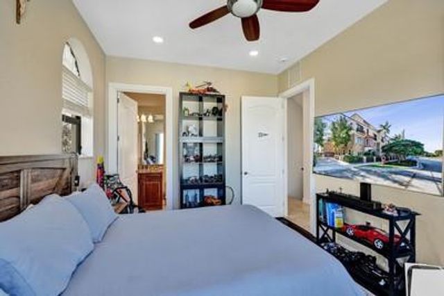 2260 SE 7 Street, Pompano Beach, FL 33062