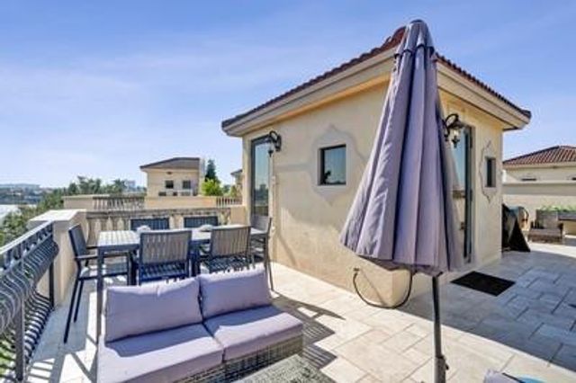 2260 SE 7 Street, Pompano Beach, FL 33062