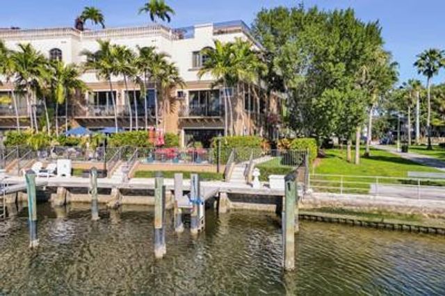 2260 SE 7 Street, Pompano Beach, FL 33062