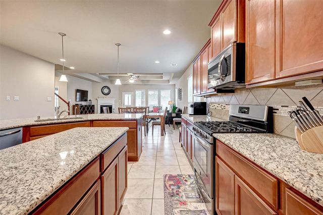 5614 Glenfield Spring Lane, Spring, TX 77389