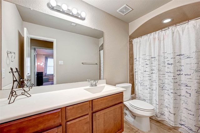 5614 Glenfield Spring Lane, Spring, TX 77389