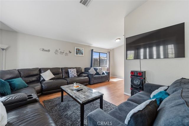 37055 Dawson, Palmdale, CA 93550