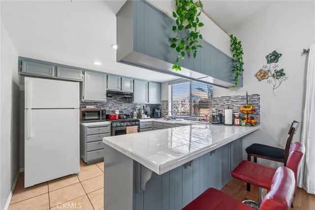 37055 Dawson, Palmdale, CA 93550