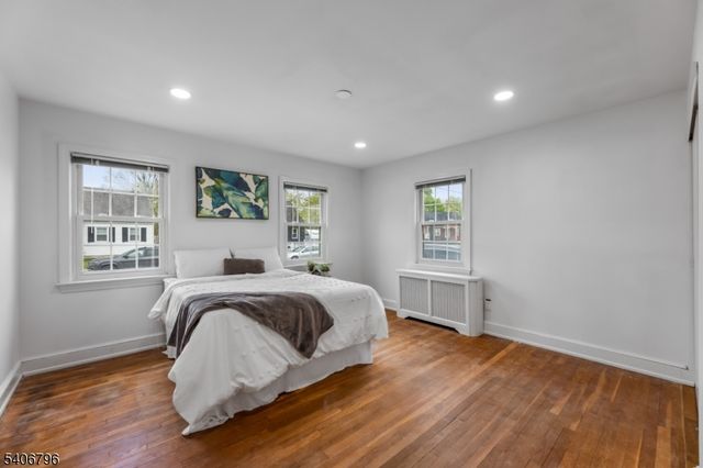 1 Walters Ln, Flemington Boro, NJ 08822