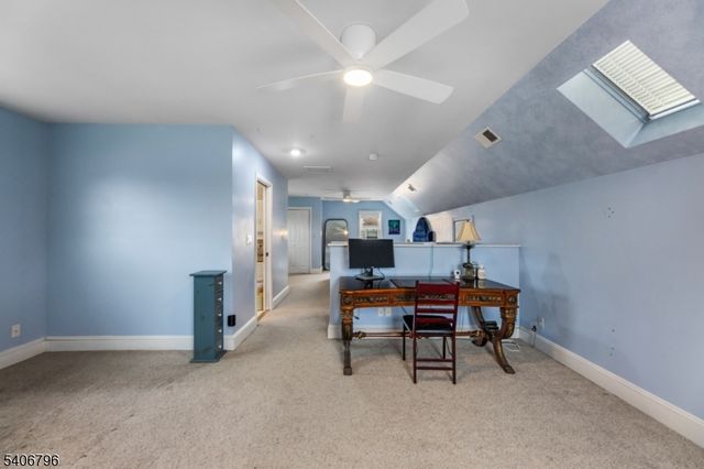 1 Walters Ln, Flemington Boro, NJ 08822