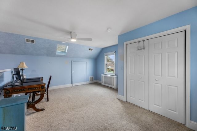 1 Walters Ln, Flemington Boro, NJ 08822