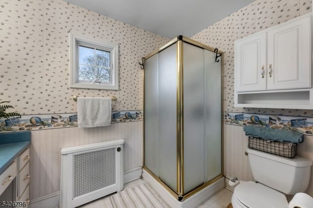 1 Walters Ln, Flemington Boro, NJ 08822