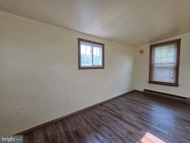 128 MONROE ST, Denver, PA 17517
