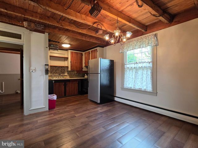 128 MONROE ST, Denver, PA 17517