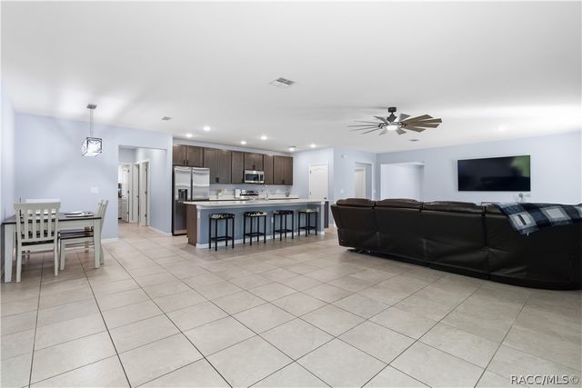14557 Cedarwood Avenue, Weeki Wachee, FL 34614