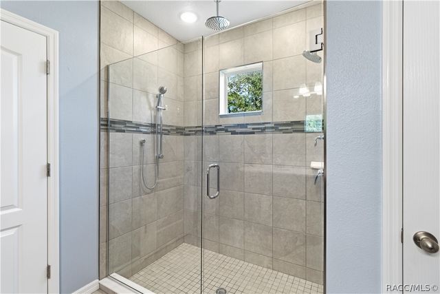 14557 Cedarwood Avenue, Weeki Wachee, FL 34614