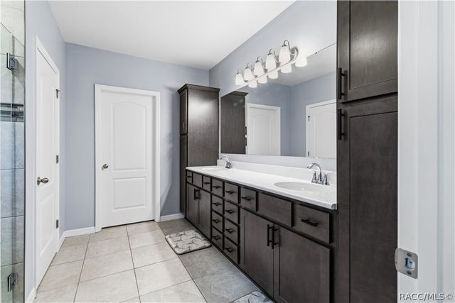 14557 Cedarwood Avenue, Weeki Wachee, FL 34614