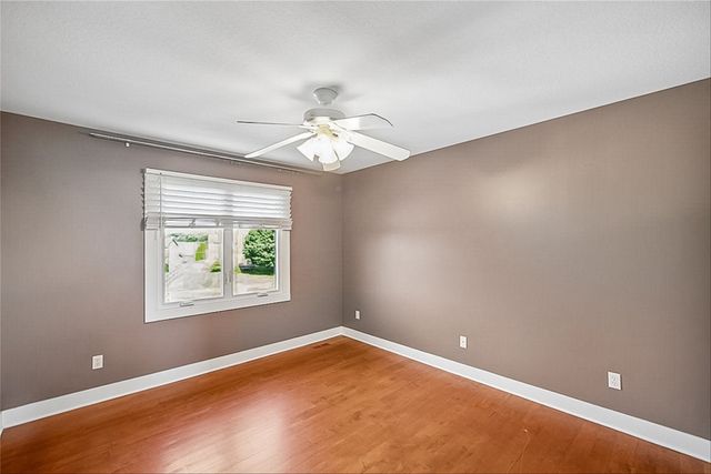 1549 S 50th Street, West Des Moines, IA 50265