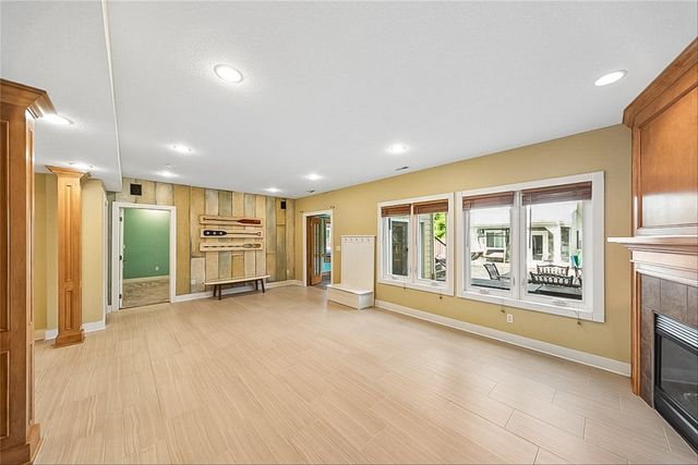 1549 S 50th Street, West Des Moines, IA 50265