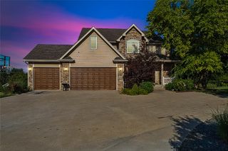 1549 S 50th Street, West Des Moines, IA 50265
