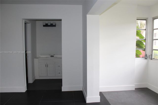 5140 SW 40th Ave 3C, Dania Beach, FL 33314