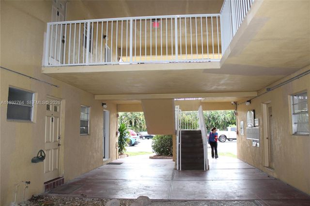 5140 SW 40th Ave 3C, Dania Beach, FL 33314