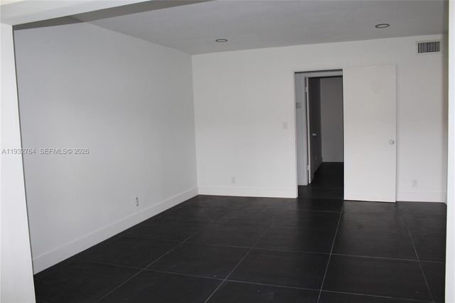 5140 SW 40th Ave 3C, Dania Beach, FL 33314