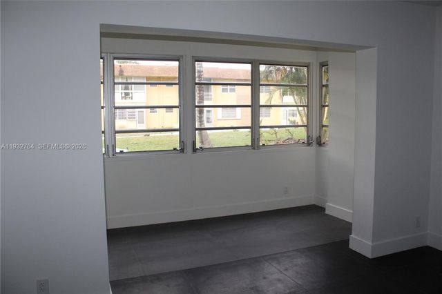 5140 SW 40th Ave 3C, Dania Beach, FL 33314