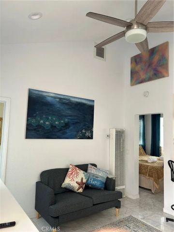 222 9th Street, Huntington Beach, CA 92648