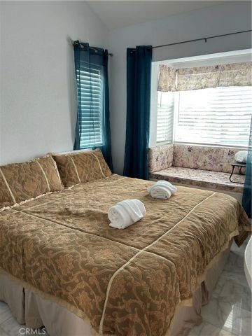 222 9th Street, Huntington Beach, CA 92648