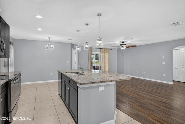 9909 PATRIOT RIDGE Drive, Jacksonville, FL 32221